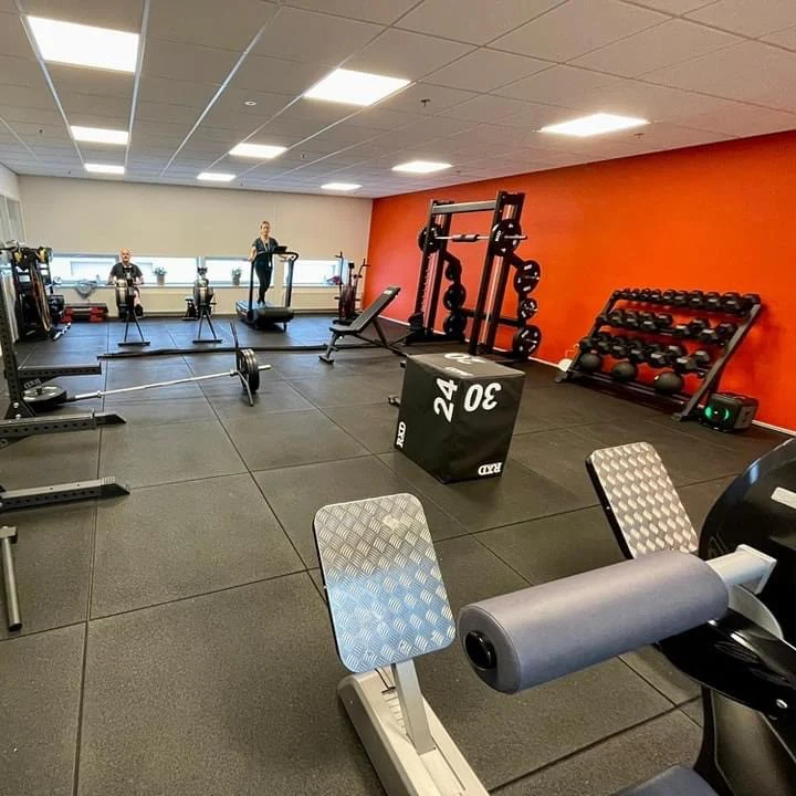 Flatline PRO Solid Grey Rubber Gym Tile – 1m x 1m x 20mm | Ultra-Dense, Low-Odour